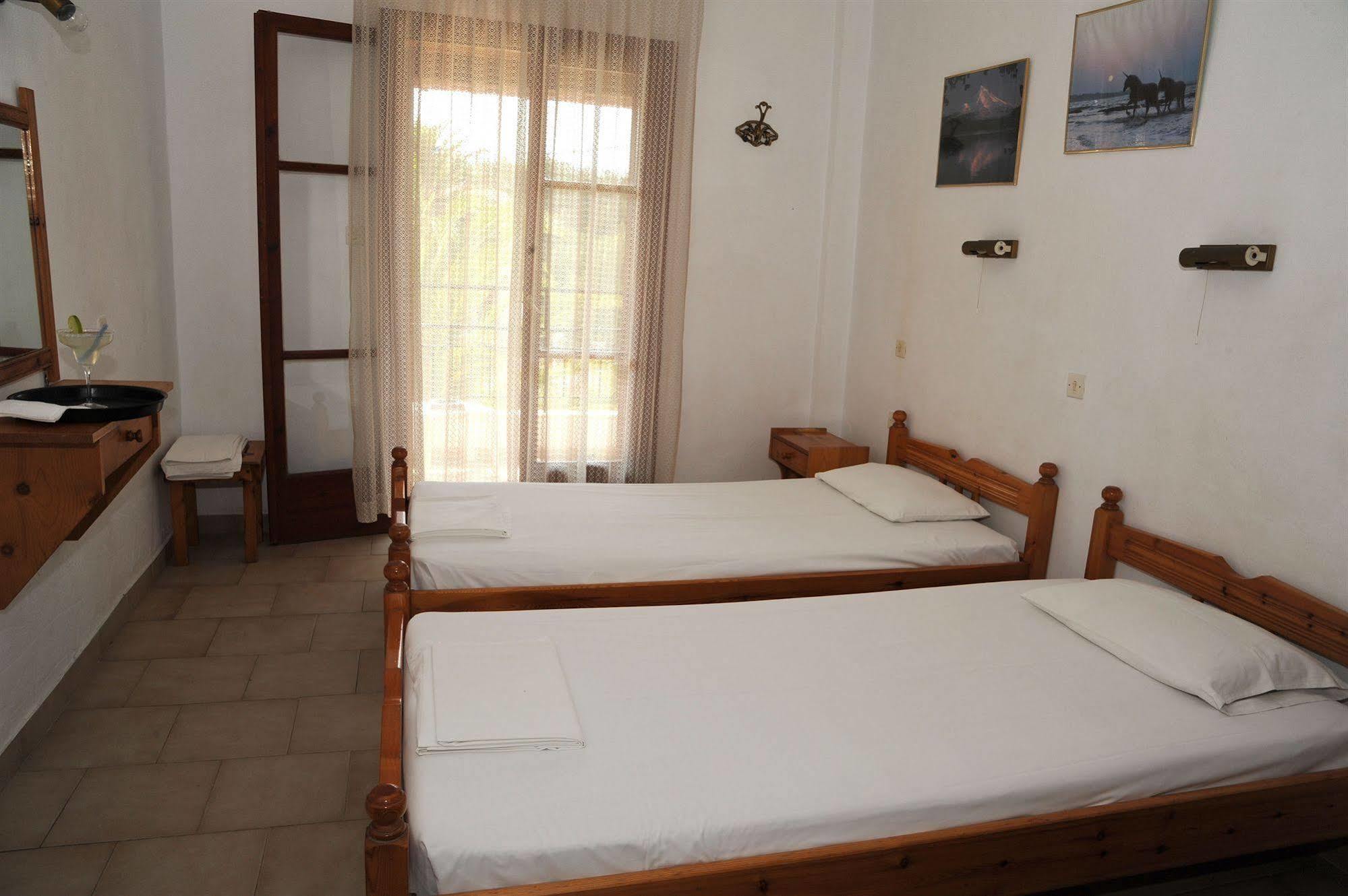 Captains Studios & Apartments Kavos Exterior photo